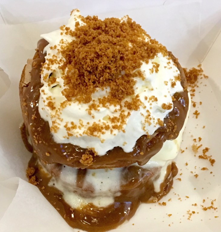 Lotus Biscoff, Sponge cake