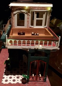 Rustom,Ice cream sandwich