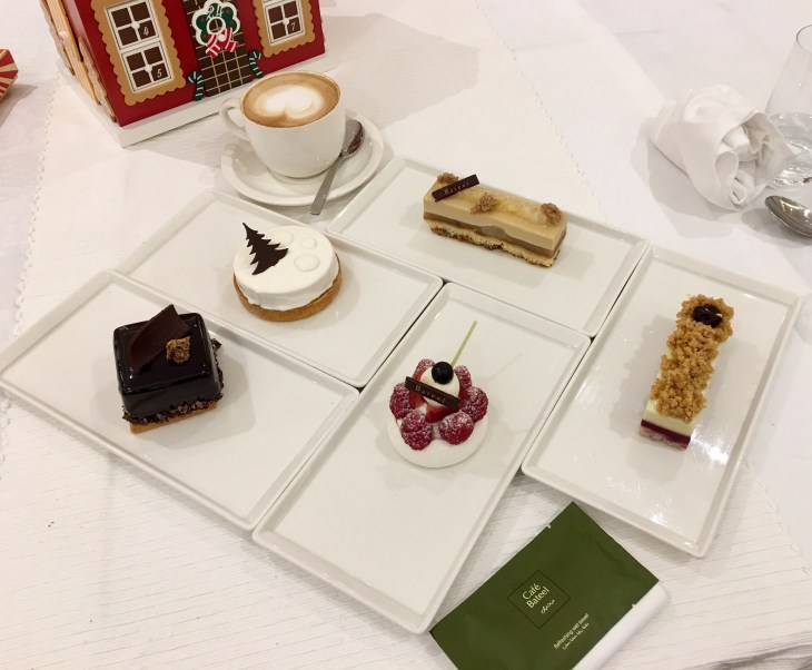 Cakes and coffee 