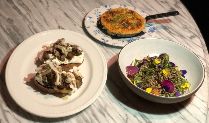 Burrata with mushrooms 