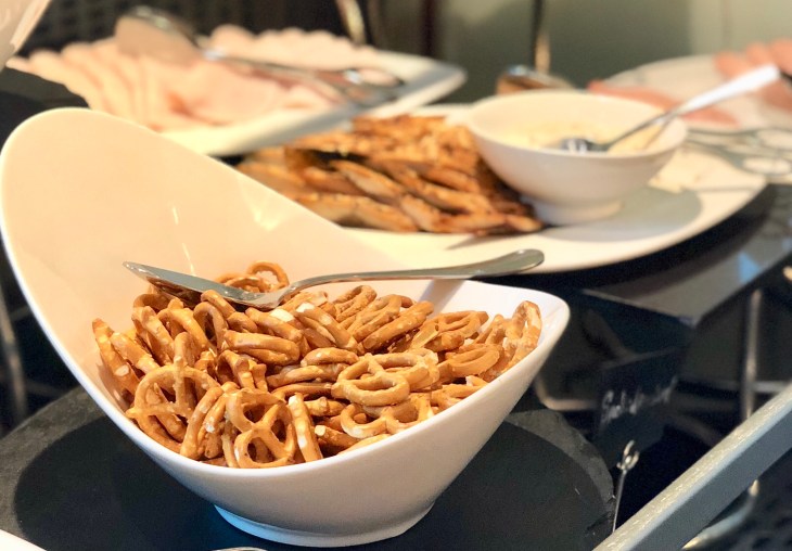 Petals Restaurant Rotana 