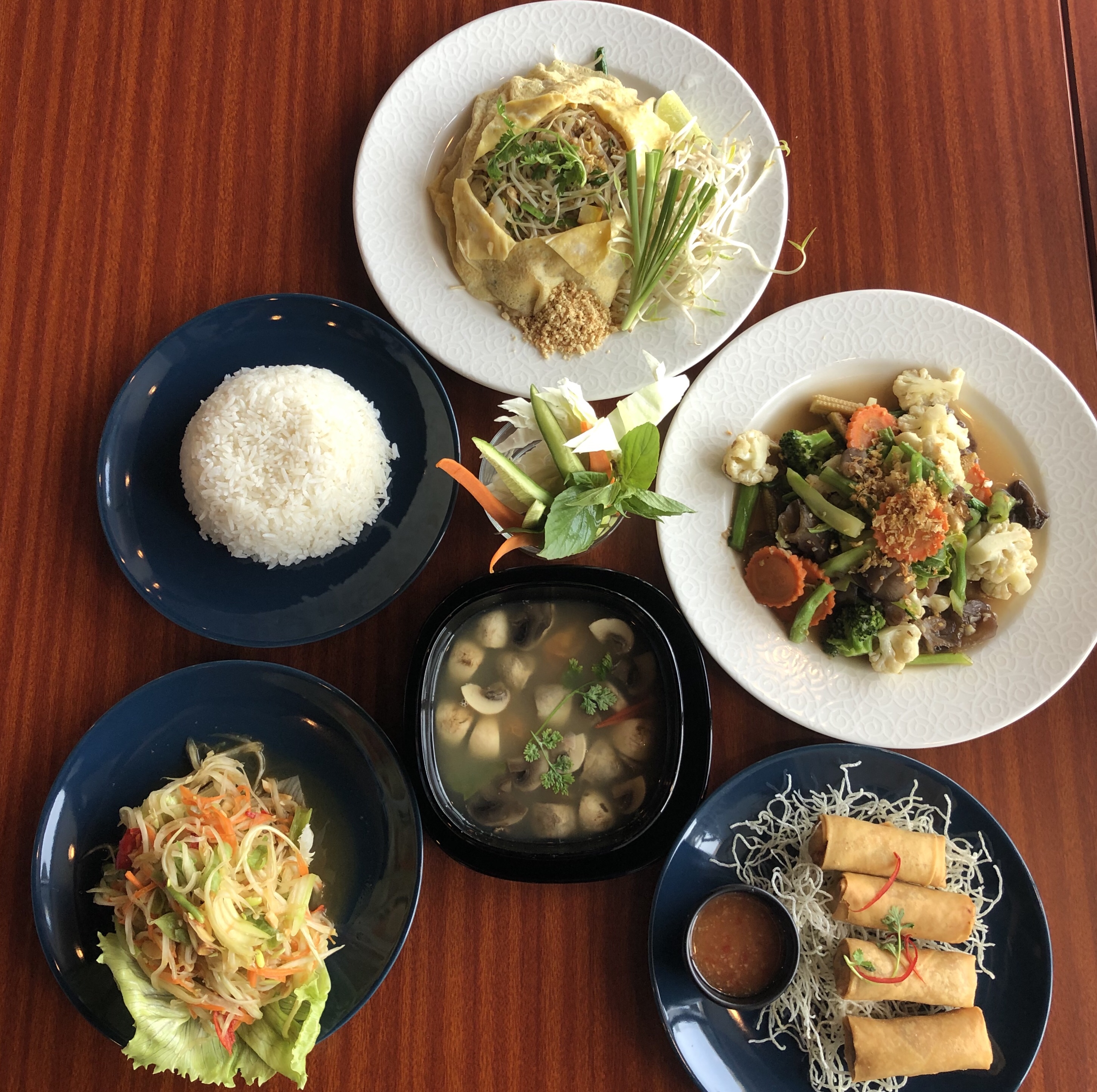 Khao Siam 45 Restaurant 