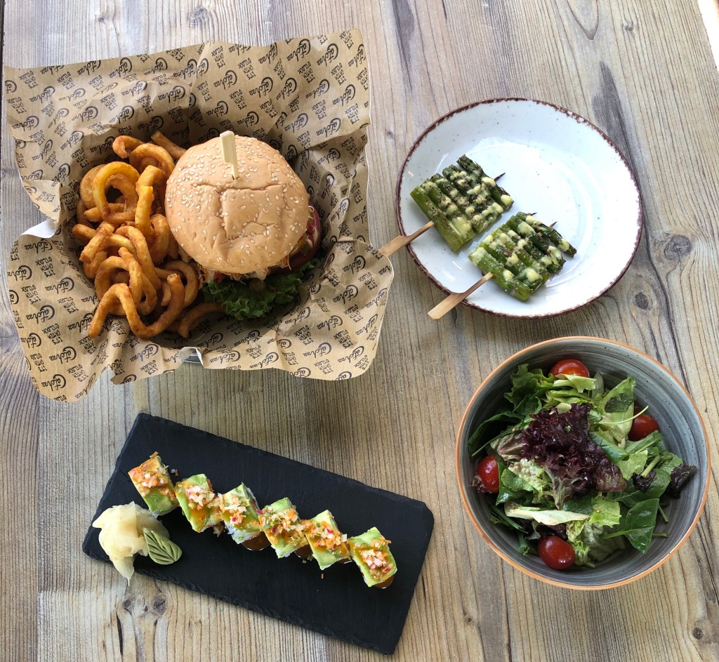 Catch 22 La Mer Dubai 